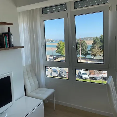 Excelentes Vistas A La Ria, Wifi Y Parking Apartament